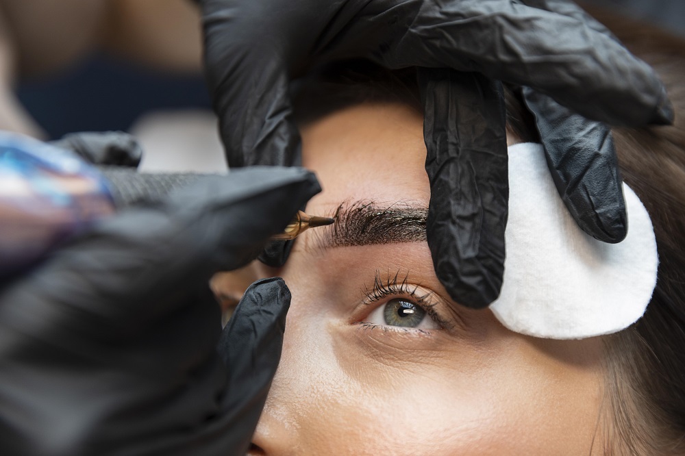 Eyebrow Lift 2
